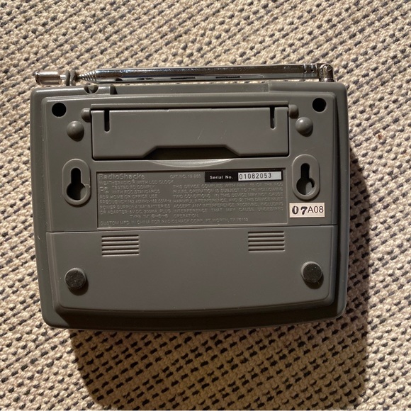 Radio Shack Weather Alert Radio NOAA w/LCD Alarm Clock 12-260 TESTED - Picture 5 of 9